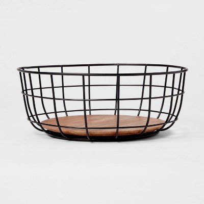 Tuxédo Half Moon Fruit Basket, Fruit Storage Basket, Countertop