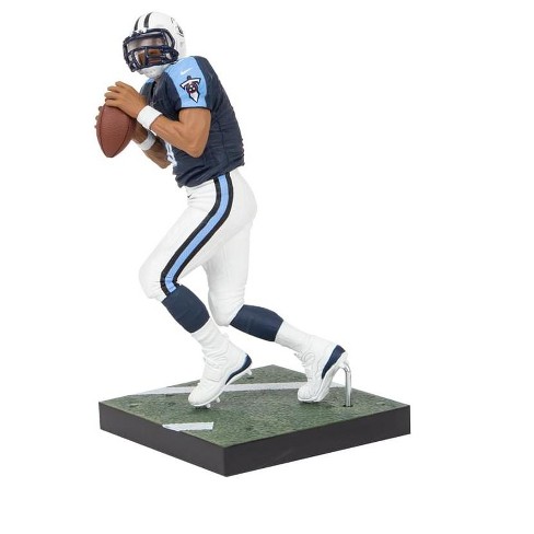 : Imports Dragon - NFL - Derrick Henry (Tennessee Titans) Chase  6 Figure Series 1, Multicolor (ID34882) : Imports Dragon NFL: Sports &  Outdoors