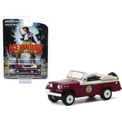 1967 Jeep Jeepster Convertible "Ace Ventura: When Nature Calls" (1995) Movie "Hollywood Series" Release 28 1/64 Diecast Model Car by Greenlight