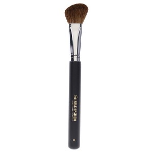 Blusher Shaper Brush Round - 06 by Make-Up Studio for Women 1 Pc Brush - 1 of 3
