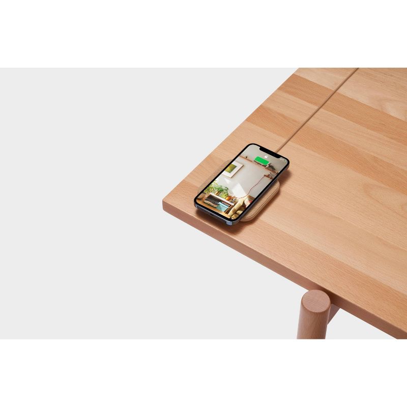 Courant Essentials CATCH:1 Single-Device Wireless Charger, 4 of 6