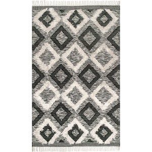 Nuloom Sariah Shaggy Othello Diamonds Indoor Area Rug - 1 of 4