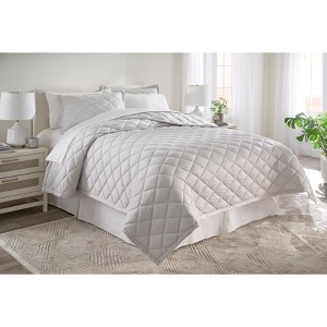 BrylaneHome BH Studio Jersey Quilt Set - 1 of 2