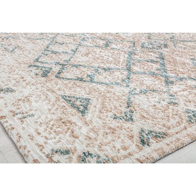 5' x 7' White and Beige Geometric Synthetic Area Rug