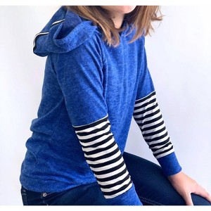 Girl Tween Lightweight Hoodie Top - Area Code 407 - 1 of 3