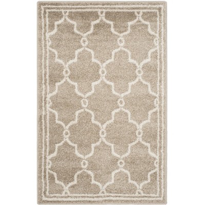 Amherst AMT414 Power Loomed Indoor Rug -Safavieh