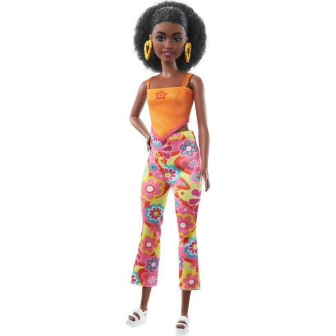 pleegouders nieuws te ontvangen Barbie Fashionistas Doll With Curly Black Hair And Petite Body : Target