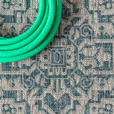Vintage Medallion Flatweave Indoor/Outdoor Rug in Gray - 2' x 8'