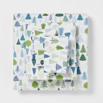 King Holiday Patterned Flannel Sheet Set Trees - Wondershop™