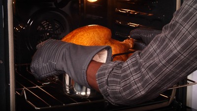 16-Inch Stainless Steel Non-Stick Roasting Pan with Rack