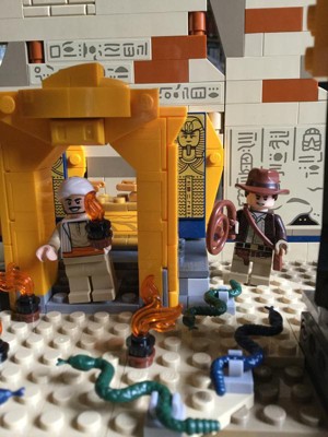 LEGO Indiana Jones Escape from The Lost Tomb 77013 Building Toy, Featuring  a Mummy and an Indiana Jones Minifigure from Raiders of The Lost Ark Movie