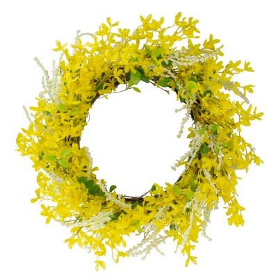 Northlight Jasmine and Leaves Artificial Floral Spring Wreath, Yellow - 22-Inch
