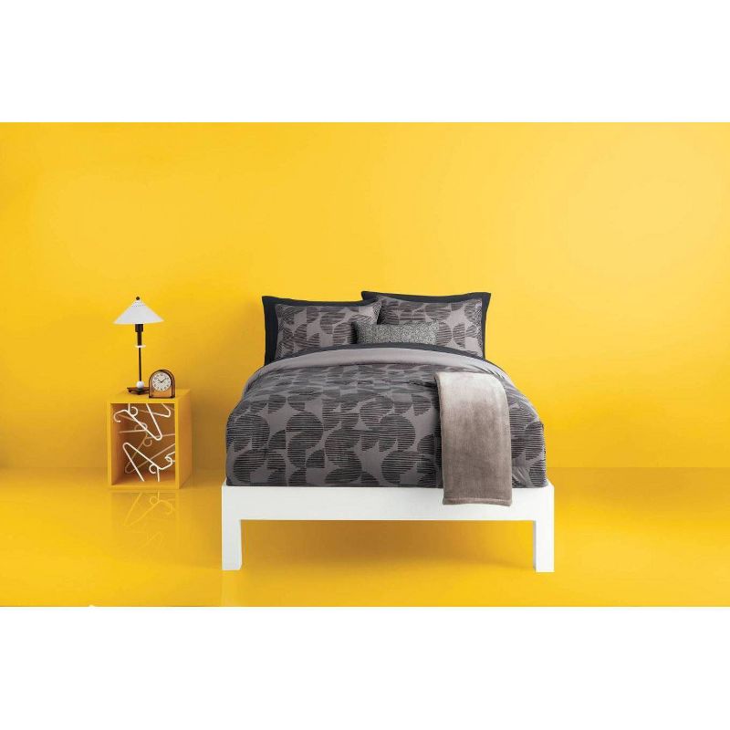 Geo Reversible Decorative Comforter Set with Throw - Room Essentials™, 1 of 11