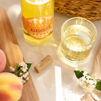 Oliver Peach Pie -750ml Bottle