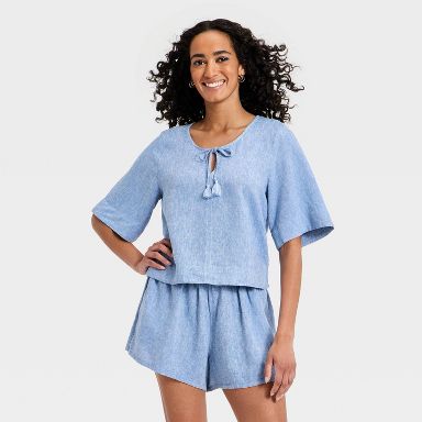 Women's Bell Elbow  Sleeve Keyhole Peasant Top - Universal Thread™ Chambray XS