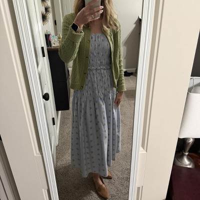 universal thread green floral dress Universal Thread Green Floral Smocked Midi Dress - Dresses - Fremont,  California | Facebook Marketplace