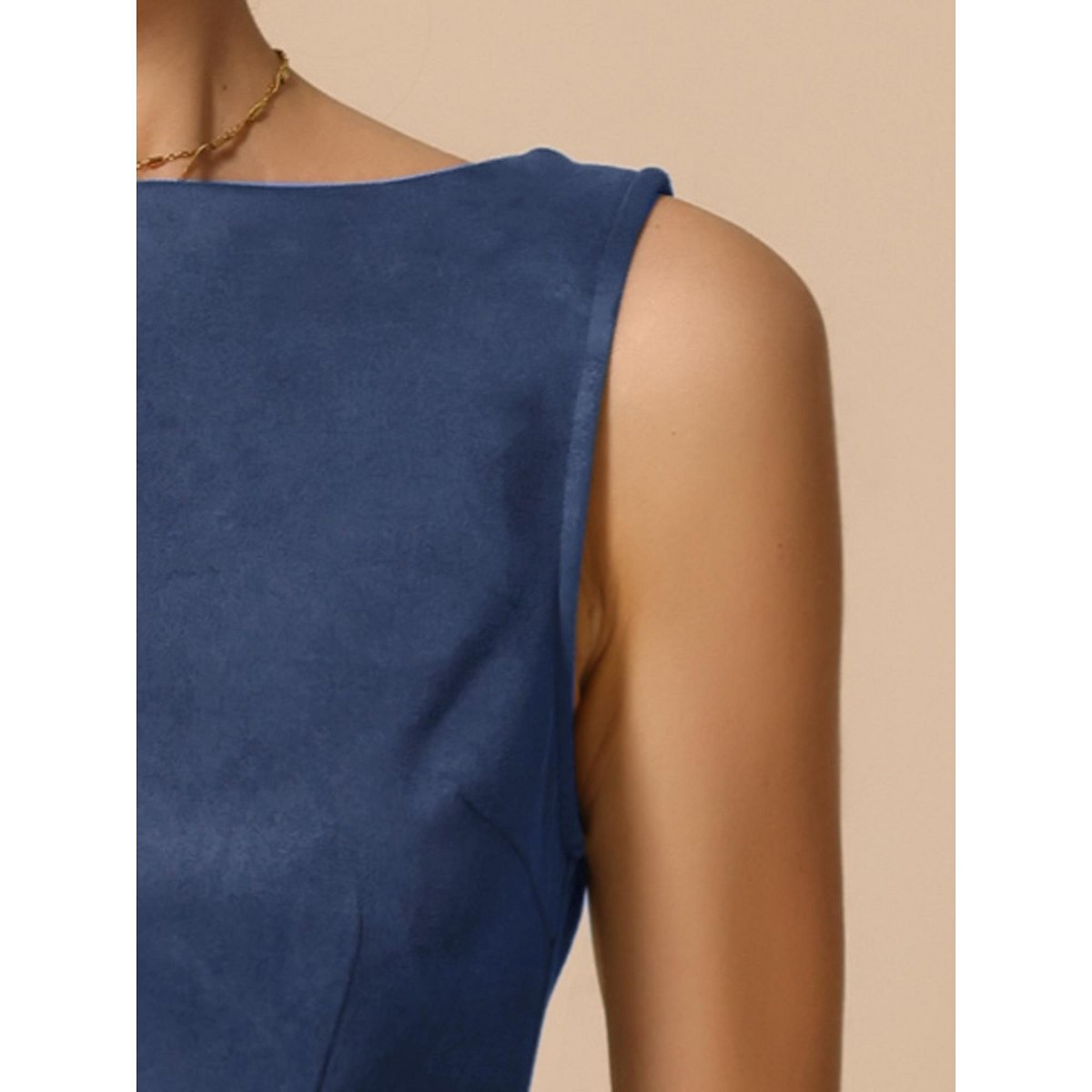 Женские платья INSPIRE CHIC Women's Faux Suede Boat Neck Sleeveless Sheath Dress Small Dark Blue — фото 5