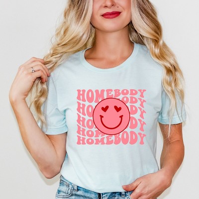 Simply Sage Market Homebody Stacked Smiley Face Short Sleeve Tee