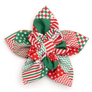 The Worthy Dog Americana Holiday Flower Accessory - 1 of 3