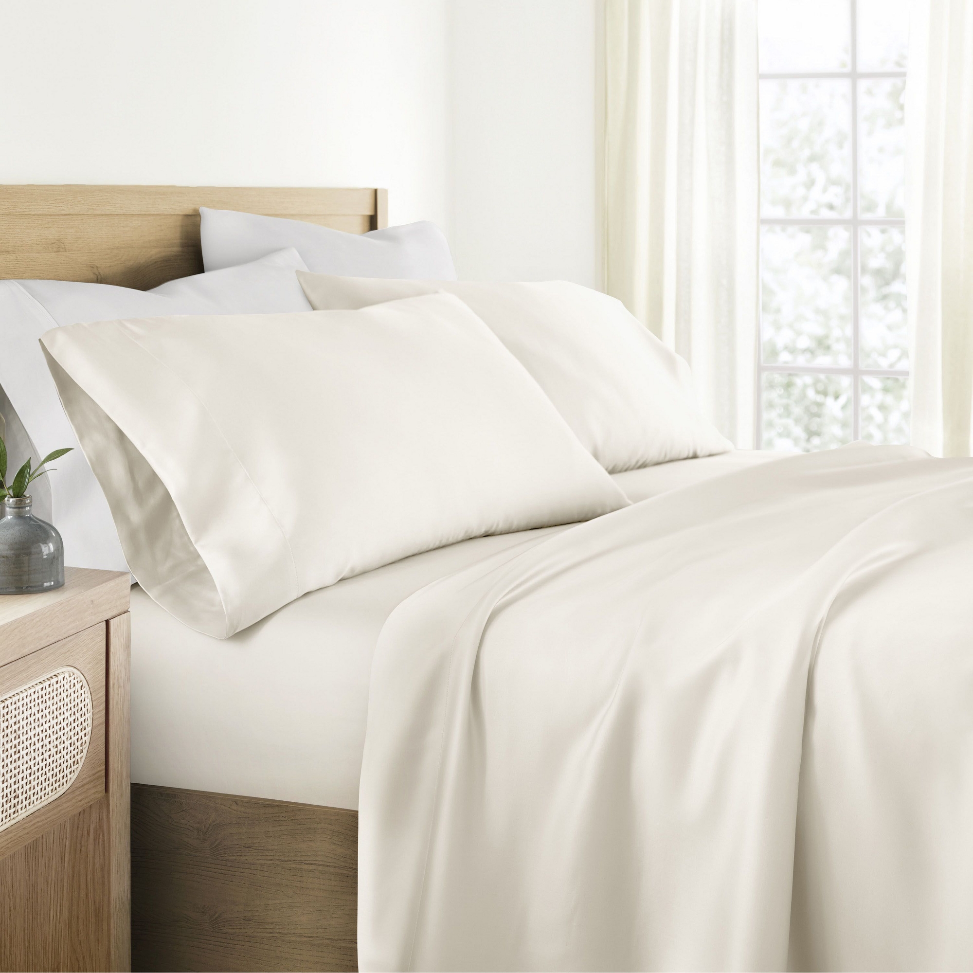 Bamboo 4 Piece Sheet Set - Becky Cameron, Ivory, Queen