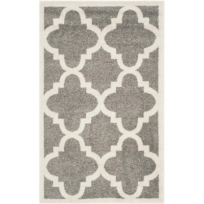 Amherst AMT423 Power Loomed Indoor Rug -Safavieh