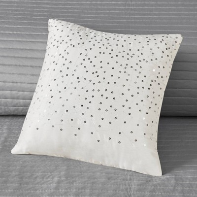 Navy Reversible Jacquard Full Quilt Set with Throw Pillows