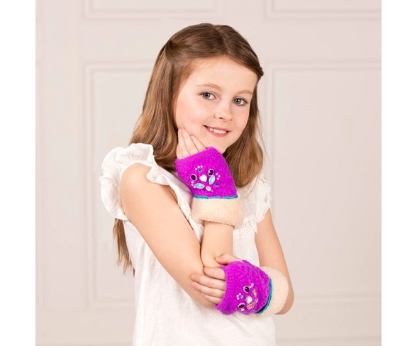 Craftabelle Wrist Warmers Craft Kit