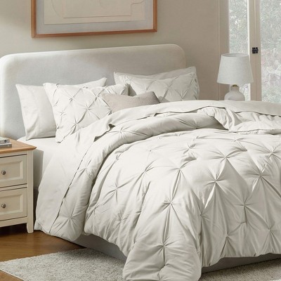 King Off White Microfiber Down Alternative 7-Piece Bedding Set