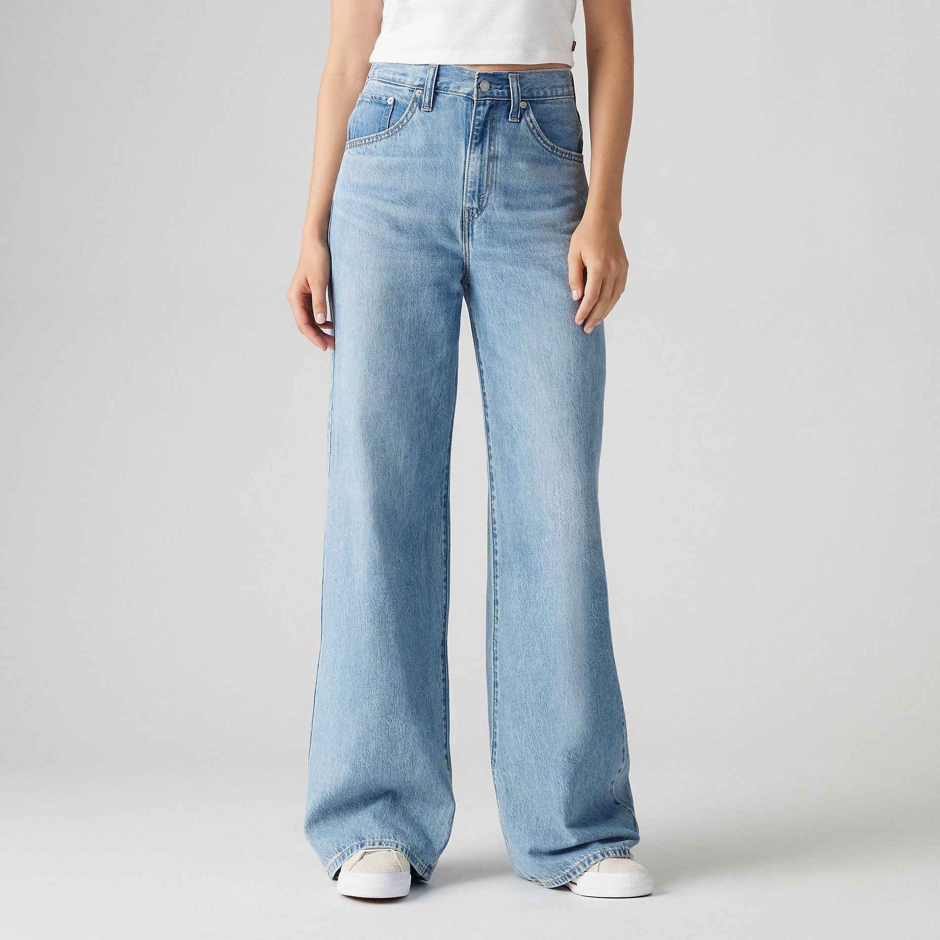 Levi's® Women's High-Rise Cinch Baggy Jeans - Invested Indigo 30: Lightweight Denim, Straight Fit, 31" Inseam