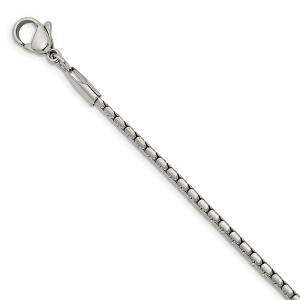 Black Bow Jewelry 2.5mm Stainless Steel Fancy Flat Box Chain Necklace - 1 of 4