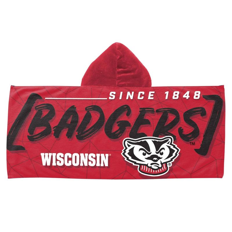 22&#34;x51&#34; NCAA Wisconsin Badgers Hooded Youth Beach Towel, 1 of 4