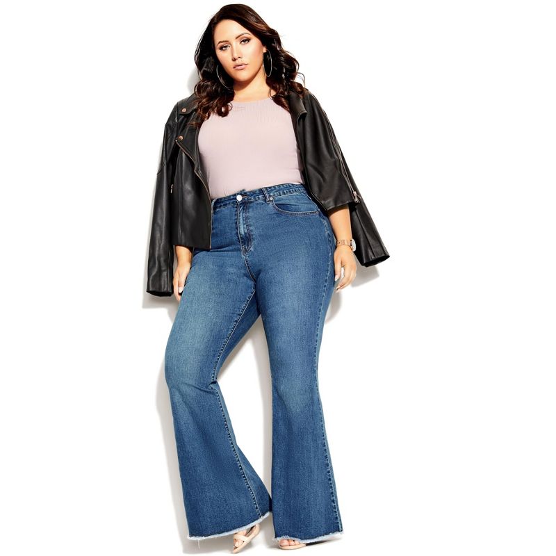 Women's Plus Size Harley Classic Flare Jean - light wash | CITY CHIC, 2 of 8