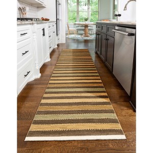 Unique Loom    Fars Monterey Area Rug - 1 of 4