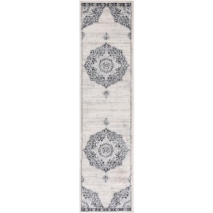 Brentwood BNT802 Power Loomed Indoor Rugs - Safavieh - 1 of 4