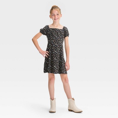 Girls' Woven Puff Cap Sleeve Dress - art class™