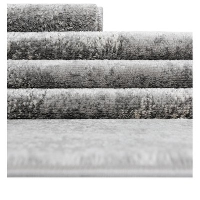 Portland Collection 4'x6' Geometric Gray Synthetic Area Rug
