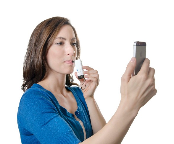 BACtrack Vio Smartphone Breathalyzer for iPhone and Android Devices