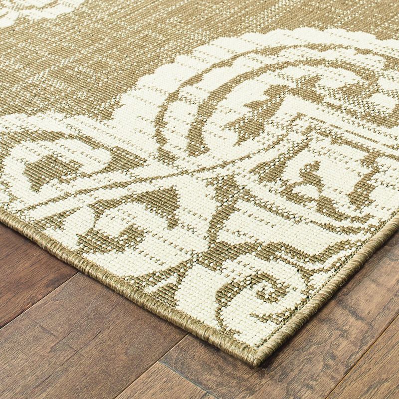 Madeline Overscale Medallion Patio Rug, 3 of 5