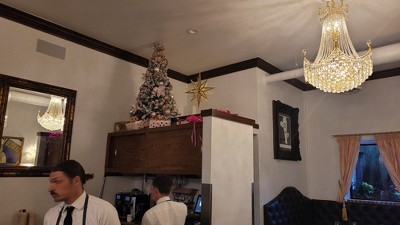 Guest review image 2 of 3, zoom in