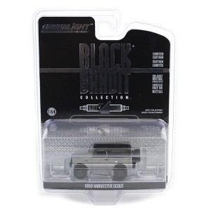 RAW CHASE 1/64 Greenlight 1969 Harvester Scout Black Bandit Series 29 28150-BCHASE - 1 of 1