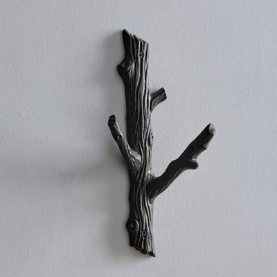 Rustic Brown Cast Iron Tree Branch Wall Mount Coat Hooks Set