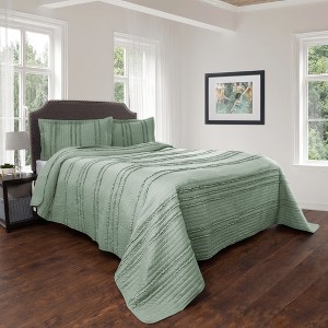 3pc Full/Queen Hypoallergenic Oversized Striped Ruffle Design Quilt Set Green - Kadyn Series By Yorkshire Home