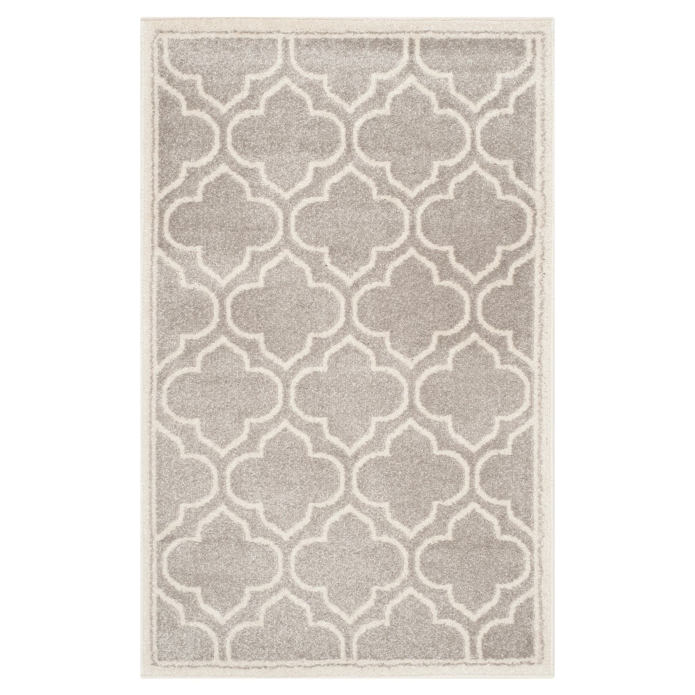 2'6inx4' Coco Loomed Rug Light Gray/Ivory - Safavieh