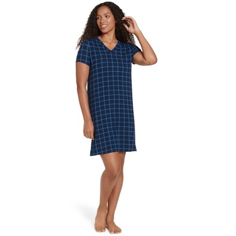 Cooling sleepshirt for women