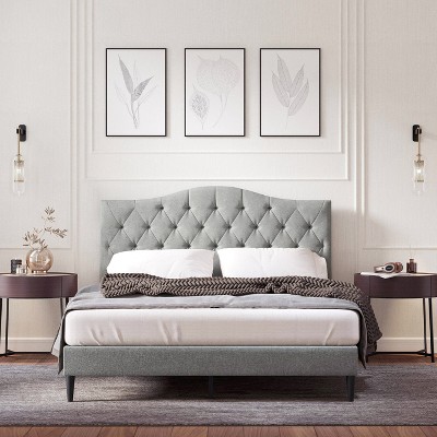 Glenwillow Home Oros Upholstered Platform Bed, Tufted Camelback 