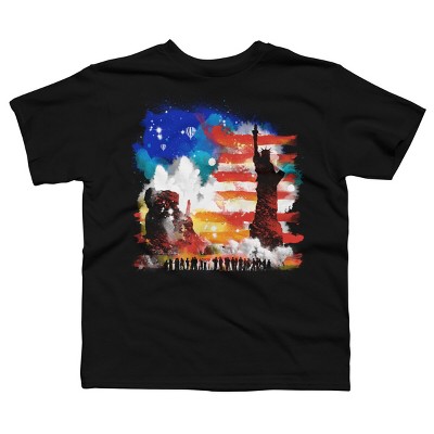 Boy's Design By Humans July 4th American Sunrise State of Liberty By kharmazero T-Shirt