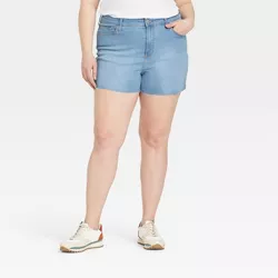 Women's Plus Size High-Rise Midi Jean Shorts - Universal Thread™ Light Wash 22W