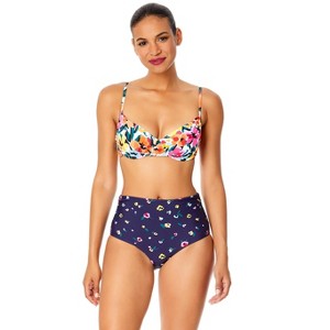 Women's Gradient Floral Shirred Underwire Bikini Swim Top - 1 of 4