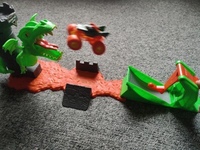 Hot Wheels Monster Jam Front Flip Takedown Play Set 