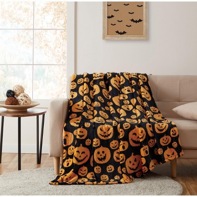 Kate Aurora Autumn Living Halloween Jack O Lantern Pumpkins Orange Black Ultra Plush Throw Blanket